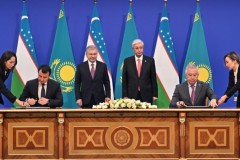 Тоқаев пен Мирзиёев келісімдерінің жалғасы: жаңа Жол картасы қабылданды
