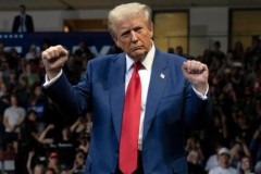 Трамп Иран бойынша түпкілікті шешім қабылдайтынын мәлімдеді