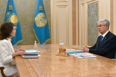 Аида Балаева Президентке жаңа Конституцияны іске асыру барысын баяндады