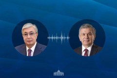 Тоқаев Өзбекстан президентін туған күнімен құттықтады