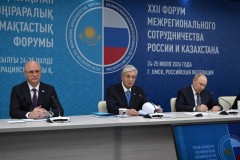Тоқаев: Қазақстан мен Ресей Еуразияның басты көлік дәлізіне айналуы тиіс