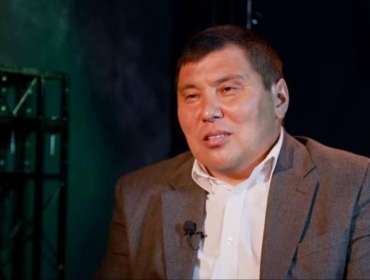 "Солар-ақ туып береді": Омар Жәлел тоқал алуға қатысты өз ойын айтты