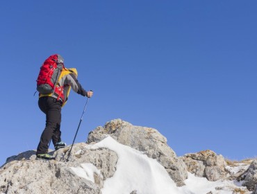 Алматы тауларында жарақат алған альпинист эвакуацияланды