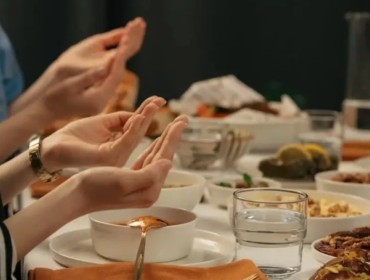 Біле жүріңіз! Ауыз бекітер алдында оқылатын дұға