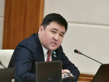 "Сүйінші, ағайын": Депутат Нартай Аралбайұлы асыға күткен қуанышты хабарын жеткізді (ВИДЕО)