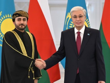 Тоқаев Оман Сұлтанына сәлем жолдап, сапарға шақырды