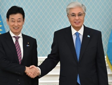 Тоқаев Жапония Парламентінің Қазақстанмен достық лигасының төрағасын қабылдады