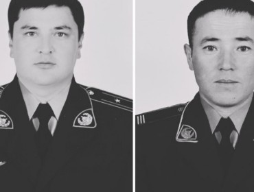 БҚО-да қаза тапқан екі полицейді ақтық сапарға шығарды