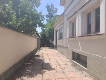 Шымкентте Тоқтар Төлешовпен байланысты компанияның үйі аукционға қойылды