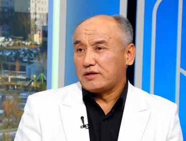 "Сағынып жүрмін": Сәкен Қалымов ел естімеген үлкен құпиясын ашып берді