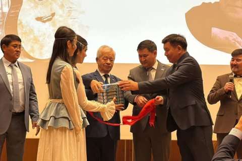 Стамбұлда Табылды Досымовқа арналған рухани кеш өтті