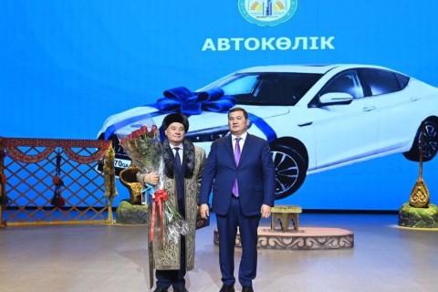 Сыр жұртшылығы жырау Алмасбек Алматовтың 70 жылдық мерейтойын атап өтті