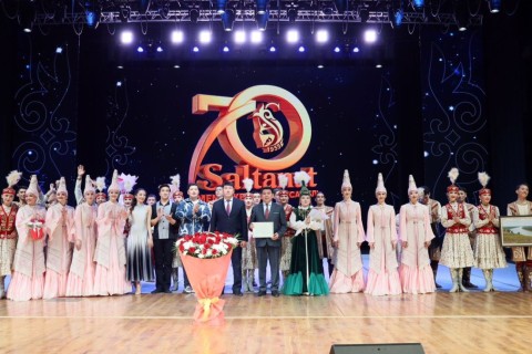 Оралда «Салтанат» мемлекеттік би ансамблінің мерейтойы өтті