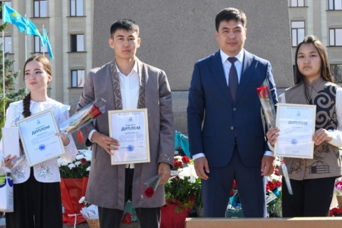 Абай күні мазмұнды іс-шаралармен айшықталды