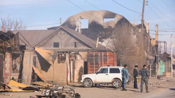"Өзгенің үйін тонау патриоттық емес"