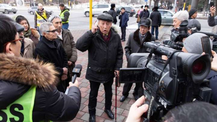 "Съезге келгендердің біреуі де митингіге шықпады"