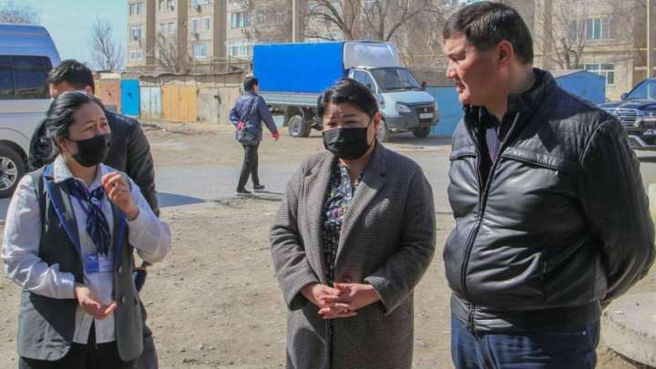 Сапарбаев сатып алған масканы інісі неге кимейді?