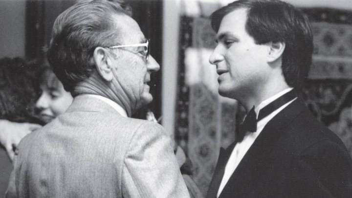 Стив Джобстың екі әкесі