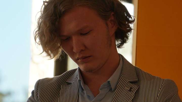 Күлкісінен кептерлер үркіп қашқан - Дориан...