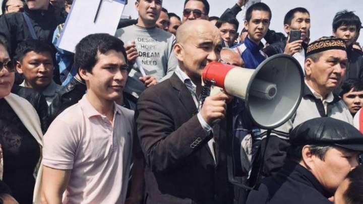 Төрт жыл бұрын бүкіл қазақ сілкінді