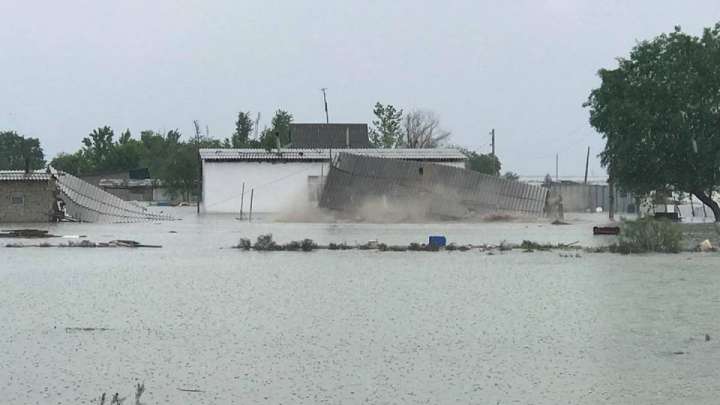 Шавхат Мирзиеев: Қазақ бауырларымыздың алдында ұяттымыз