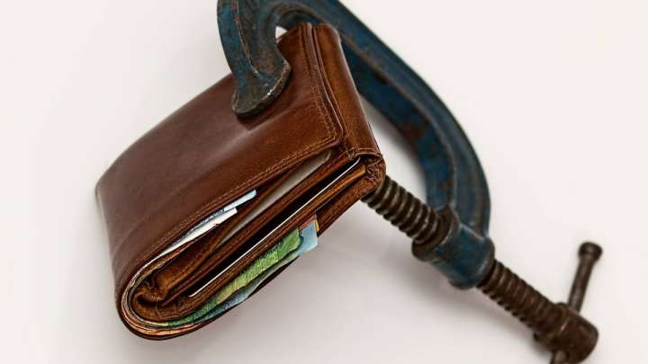 Жаңа салық саясаты: Кімге пайда, кімге шығын?