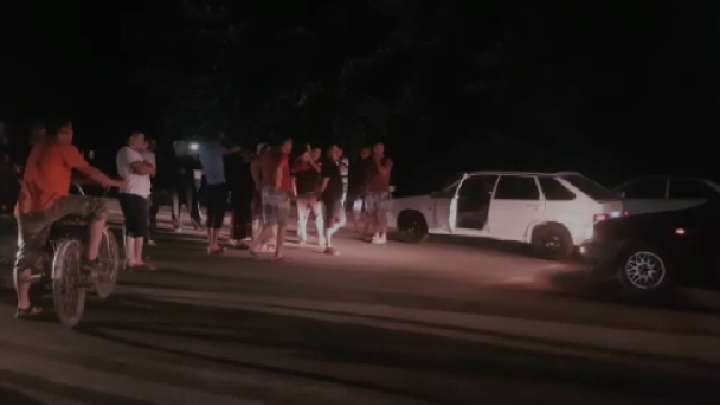 Екі баласын көлік қағып кеткен ананың зарын Баталов ести ме?