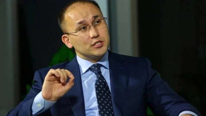 Абаев Теменовке жауап берді