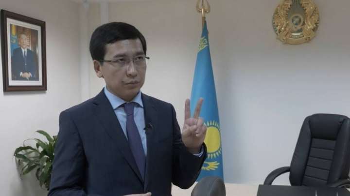 Аймағамбетовтің бір жылы: жас министр қалай «тәжірибелі» болды