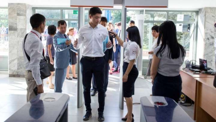 "Емтихан ережесін бұзған оқушыға кешірім жоқ"