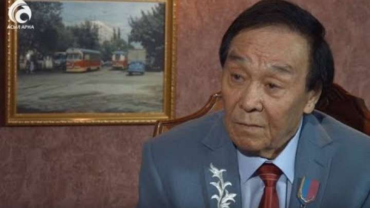 Белгілі жазушы Жанат Ахмади дүниеден озды