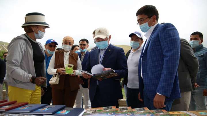 Індет кезіндегі джип-сафари: Сапарбаев сөгіс ала ма?