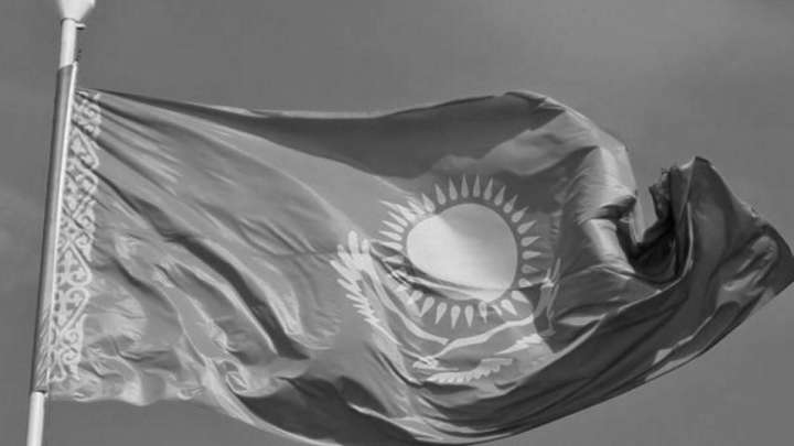 Құлпытас қояр-қоймас басымызға...