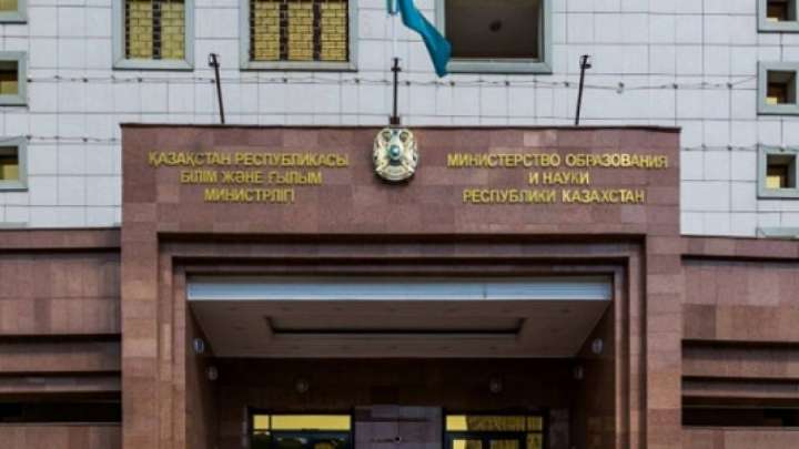 "Аймағамбетовтің орынбасары ақша жымқырды деген күдікке ілінді"