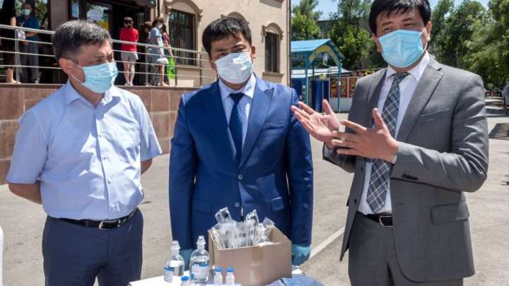 Кәсіпкерлер жамбылдықтарға жәрдемдесті