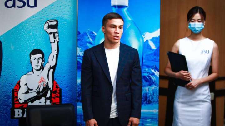 Батыр Жүкембаев: «Қазақ жанкүйері сүрінсең, таптап өтеді»