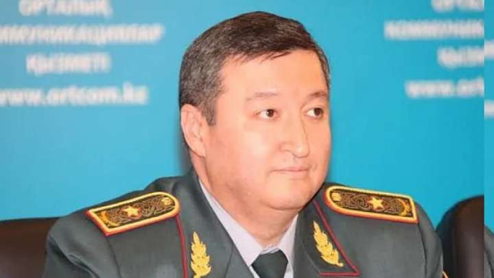 Генерал Алтынбаевтың генерал ұлы қызметінен кетті