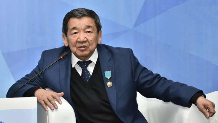 «Жекпе-жек» сарайына Үшкемпіровтың аты беріле ме?