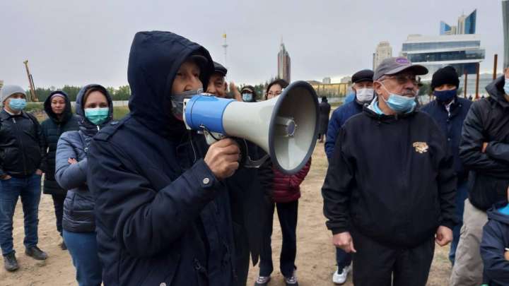 «Тоқаев, тыңдашы!», «Көлгінов, қарашы!»