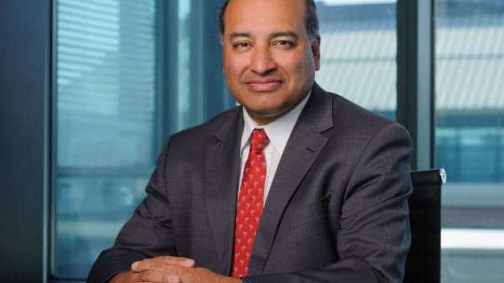 Тоқаевтың кеңесшісі - Чакрабарти