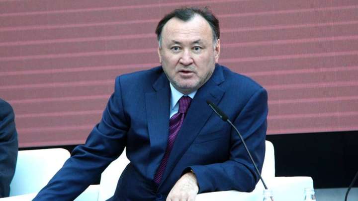 Құл-Мұхаммед Тоқаевты мақтап, Назарбаев құрған одақты сынады