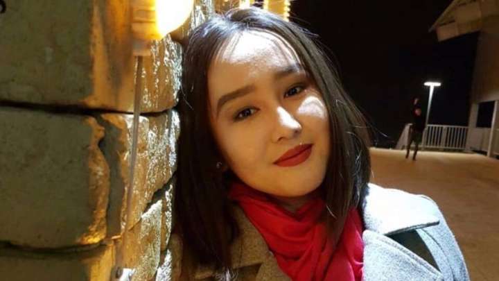 Жұлдыз Молдағалиева. "Қарай салшы! Жапырақ сарғайды ма?"