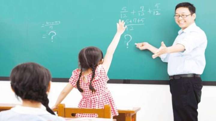 Ұстаздар күні: Көңіл-күйің қалай, мұғалім?