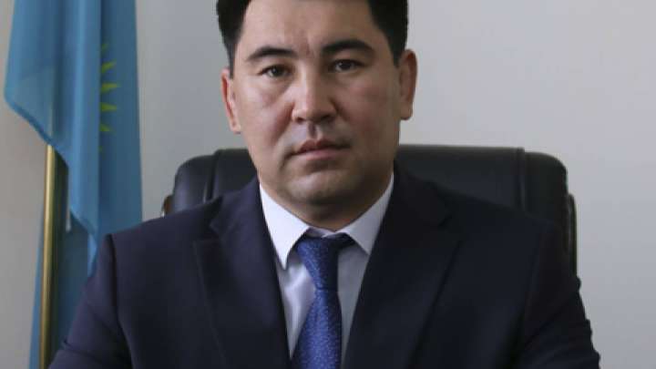 Алматы әкімдігі бір лед-экранға миллиондар шашпақ