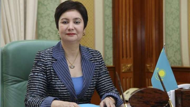 «Қайсарда» қазақша сөйлеуге тыйым салған. Әбдіқалықова оны біле ме?