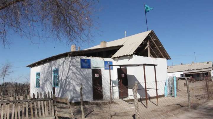 Мал қора маңындағы мектеп