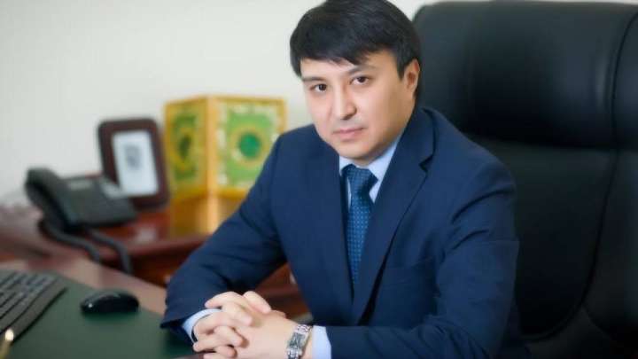 Тәжірибесіз Әлтаев "Nur Otan" партиясынан шығарылды