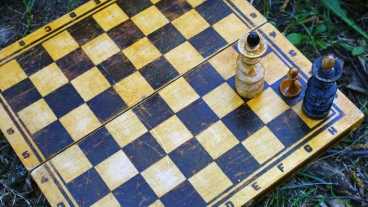 Революцияны болдырмайтын жалғыз жол