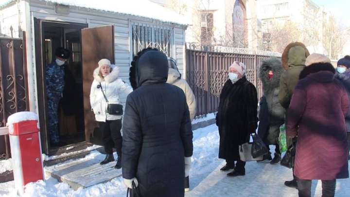 «Түрмеде күйеулеріміз тамырларын кесіп жатыр»