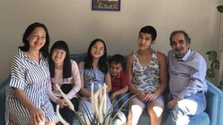 Ерекше баланың анасымын: Даун синдромы жайлы бір сөз